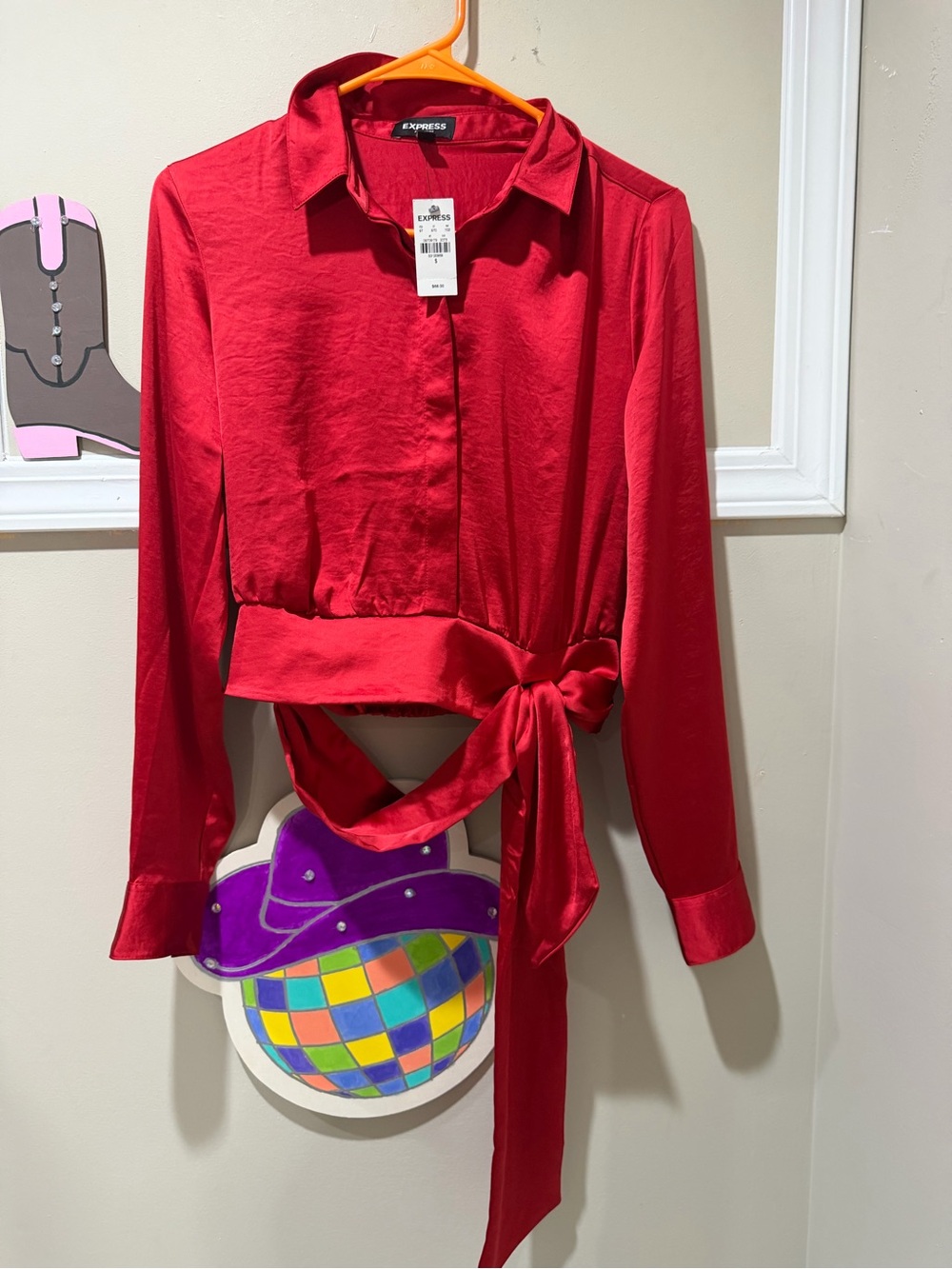 Express Women's Red Tie-Waist Satin Collared Crop Blouse